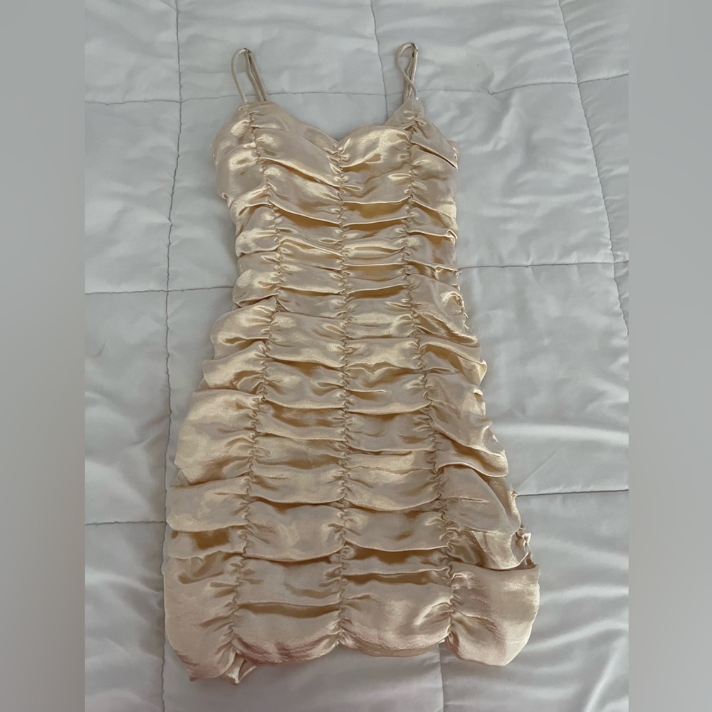 Lucy in the Sky Cara Satin Ruched Dress in Gold